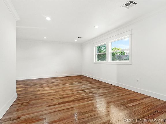 4th image of 1418 N Birmingham Pl