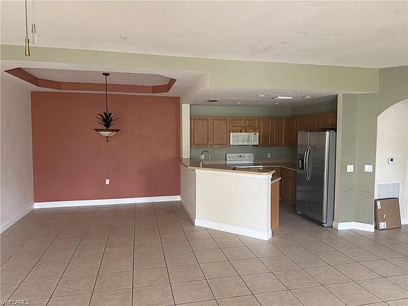 2nd image of 3939 Pomodoro CIR #102