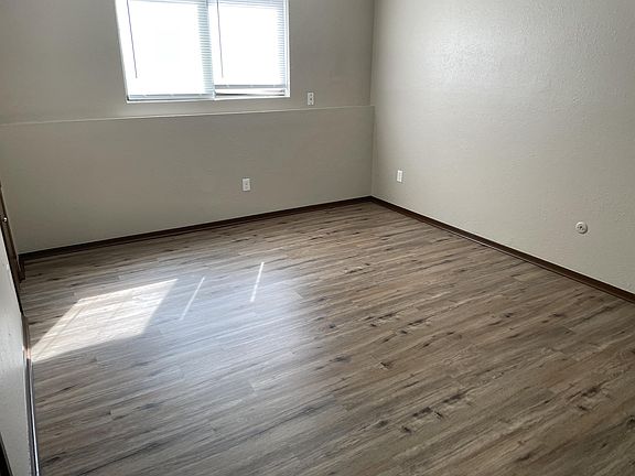 5th image of 307 S Seneca St #103