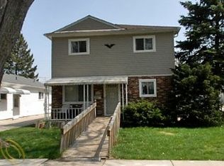 4711 Merrick St, Dearborn Heights, MI 48125