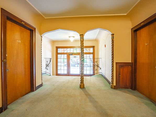 505 14th Ave E APT 202
