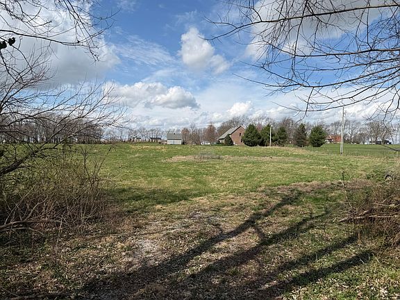 4th image of 3811 Combs Ferry Rd