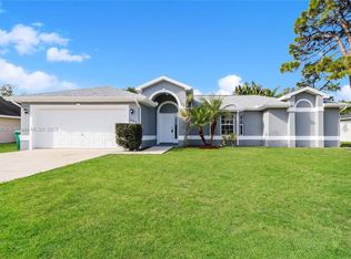 138 SW Bedford Rd, Port Saint Lucie, FL 34953
