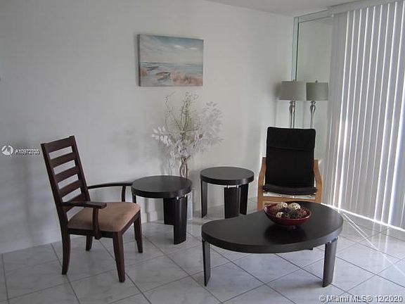 5th image of 691 S Hollybrook Dr APT 201