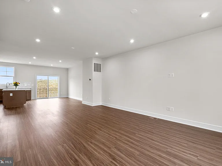 103 Checkerspot Way — Photo 14