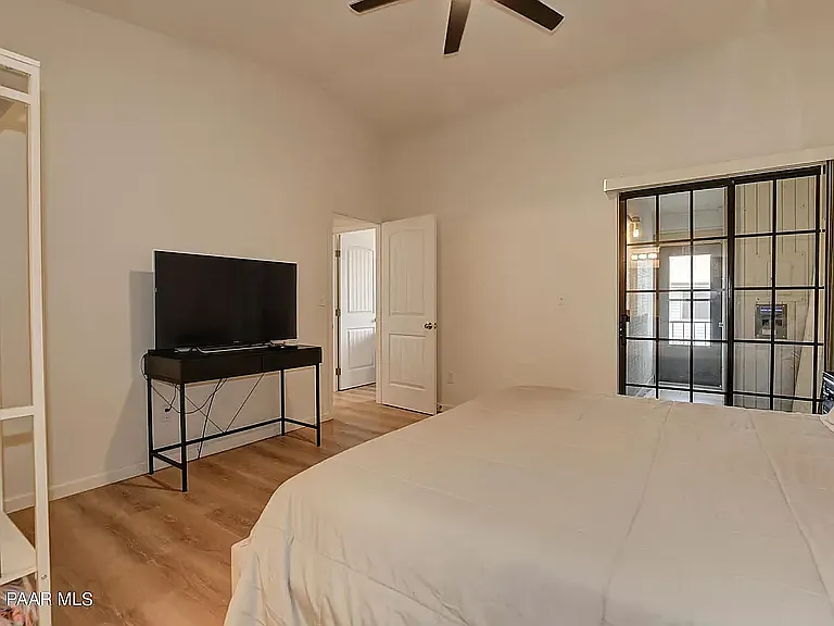 3099 Peaks View Ln #E4 — Photo 10