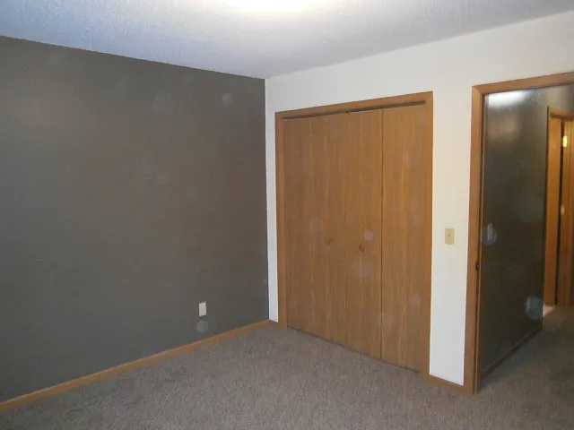 1232 Spruce Ct #D — Photo 9