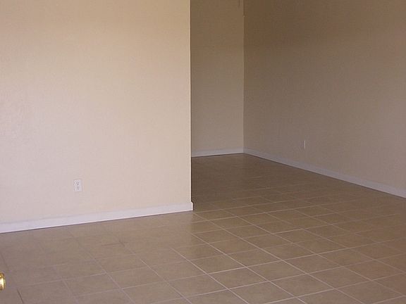 2nd image of 4944 E Holly St #A