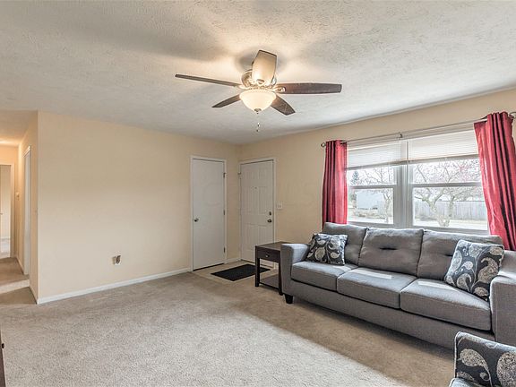 5th image of 14110 Sycamore Dr