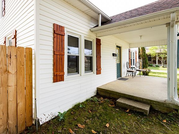 5th image of 205 N Ferguson Ave