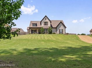 1865 Bakers Trl, Nesbit, MS 38651