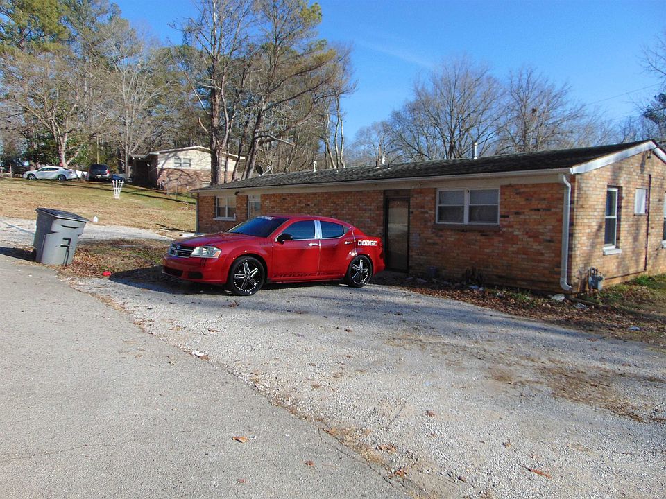 1st image of 100 Parker Dr