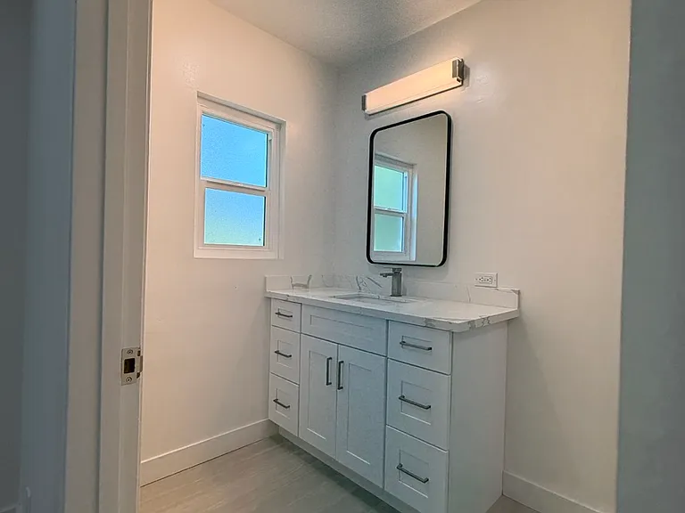 3001 Ross Rd — Photo 15