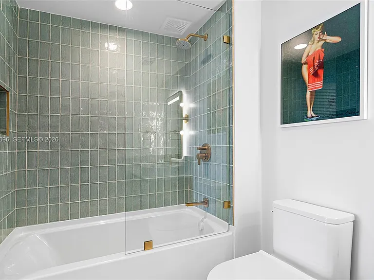 159 NE 6th St #2707 — Photo 13