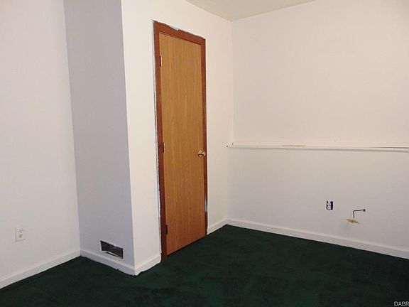 5th image of 19 N Patton St