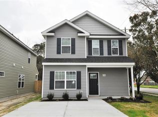 2417 Vincent St, Chesapeake, VA 23324