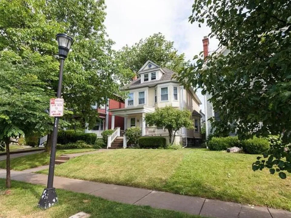 714 Auburn Ave