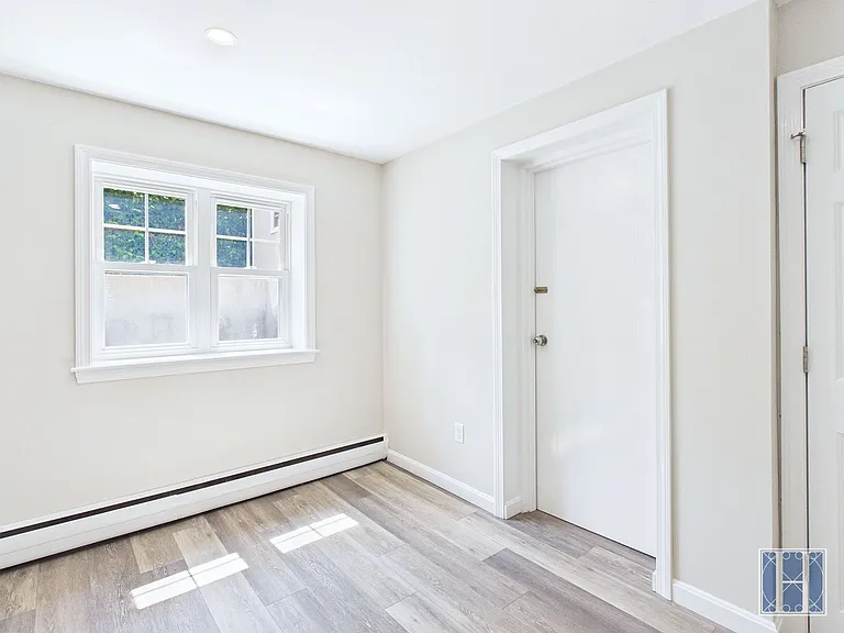 1395 Furnace Brook Pkwy — Photo 8