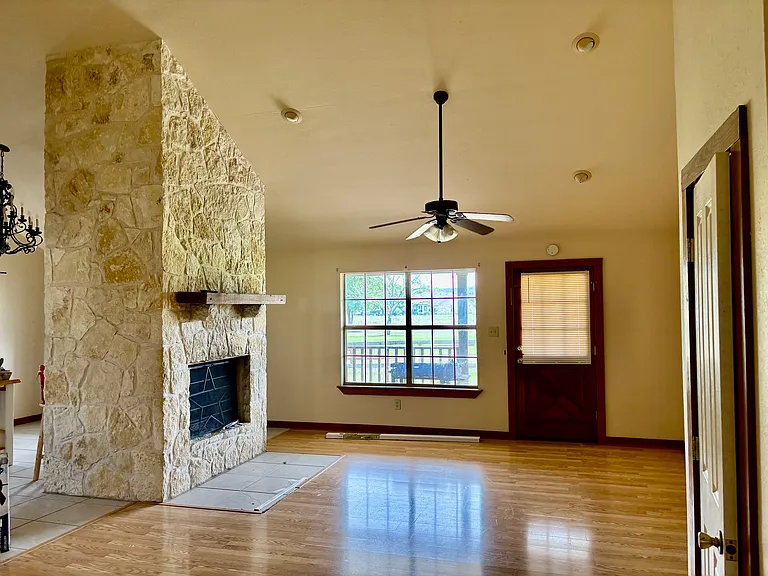 372 Spanish Grant Cir — Photo 3