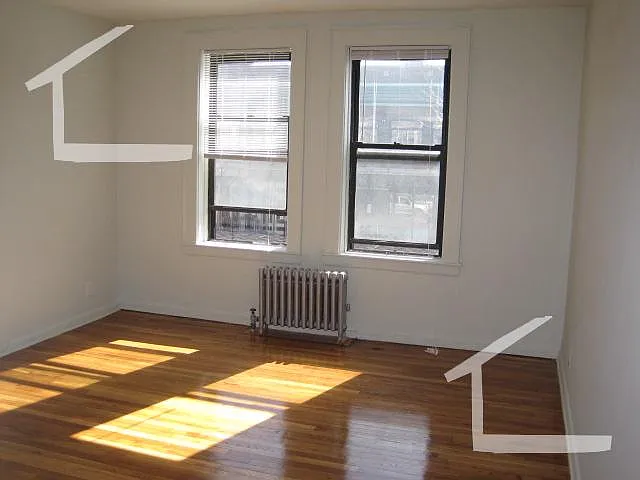 Building Photo - 153 Brighton Ave #14