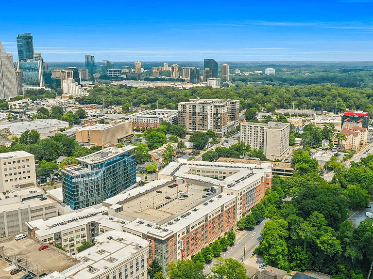 The Bryant at Buckhead Village — Photo 37
