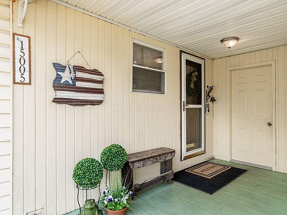3rd image of 15005 Rustic Ln