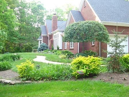 652 Springs Lane