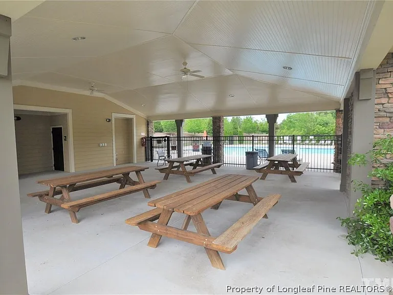 410 Boscawen Ln — Photo 41