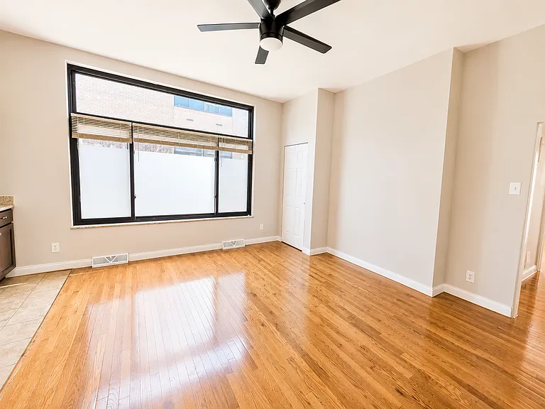735 N Highland Ave #2 — Photo 9