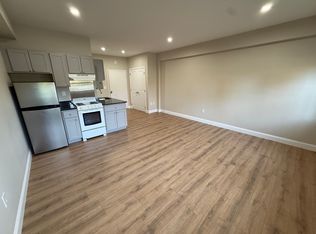 1050 Hancock St #16, Quincy, MA 02169