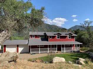 44128 Dinely Dr, Three Rivers, CA 93271