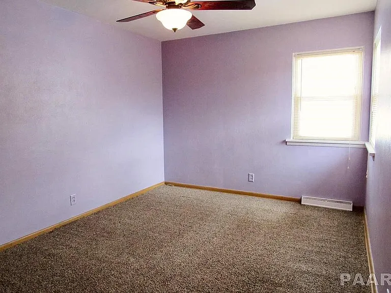 2227 N Ardell Pl — Photo 10