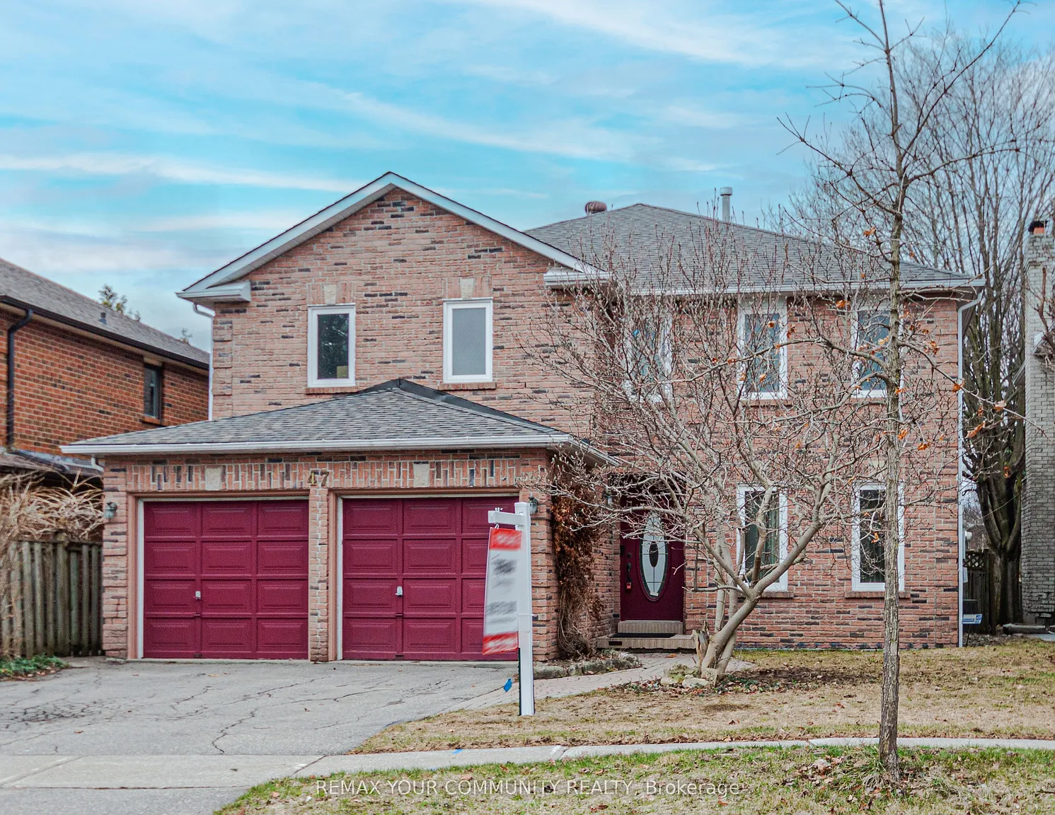 47 Elmsley Dr photo 1