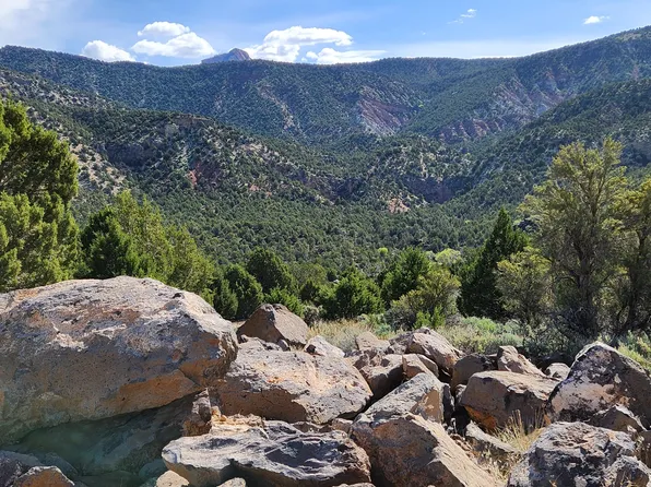 3747 S Old Highway 91 Rd, New Harmony, UT 84757