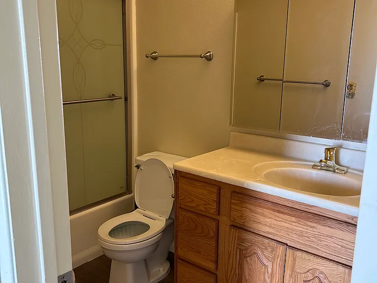427 S Monterey St #1 — Photo 5