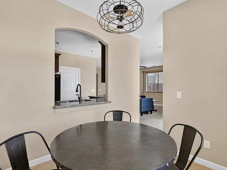 1321 S Maricopa St — Photo 12