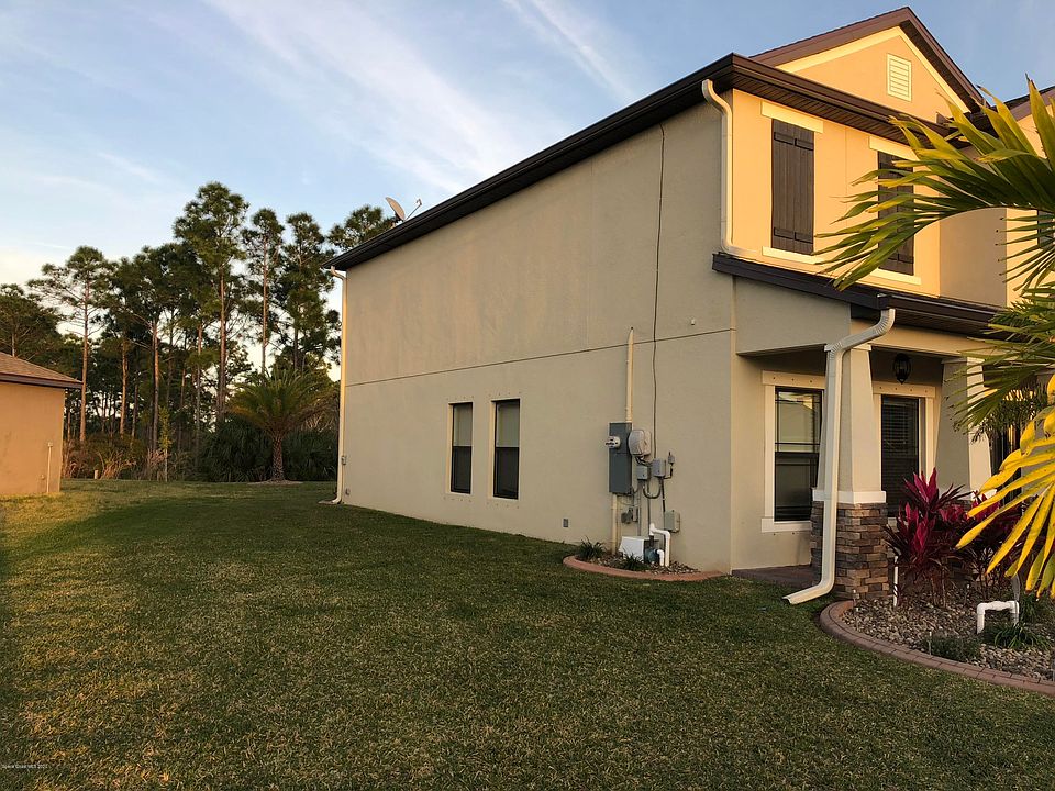 2nd image of 853 Musgrass Cir