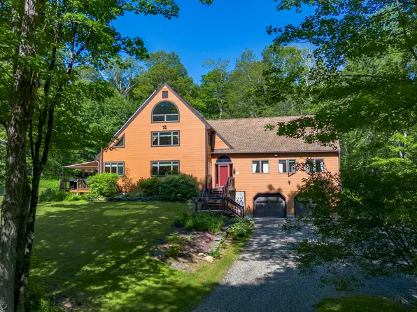 255 High Street Hill Rd, Windsor, MA 01270