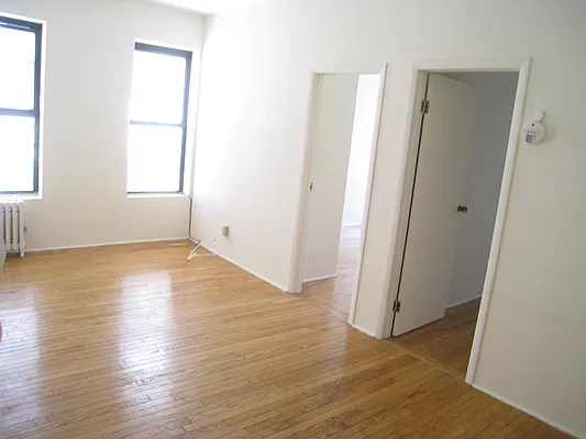 Rented by Arvik Group Real Estate | media 22