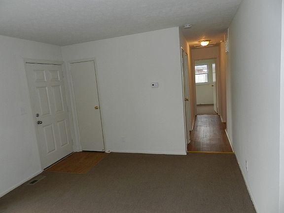 4th image of 5418 Revere Dr