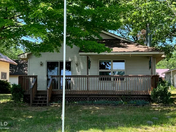 7239 W White Birch Ave, Lake City, MI 49651