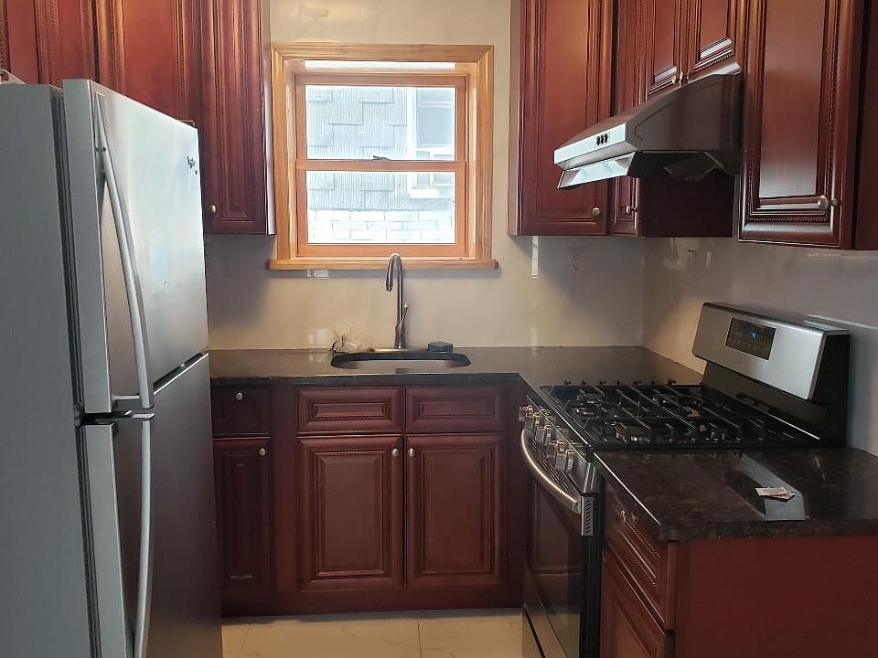 1st image of 41-18 163rd St Floor 2