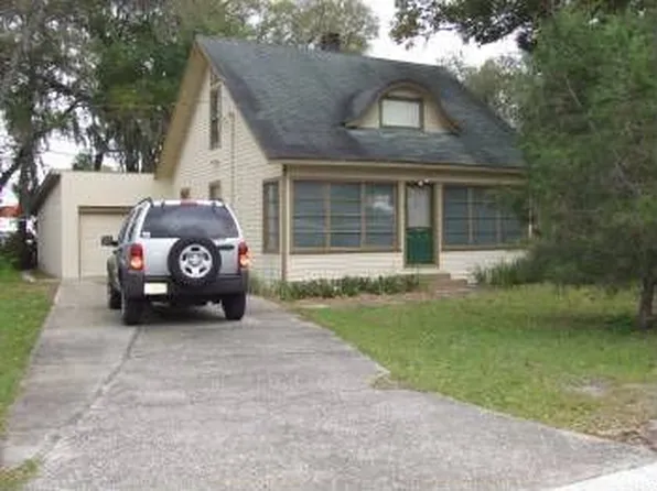 31 Orange Ln, Umatilla, FL 32784