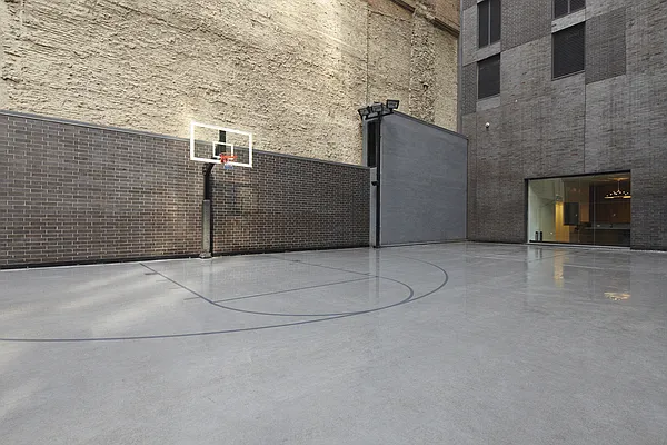 Rented by JJMA Inc | media 64