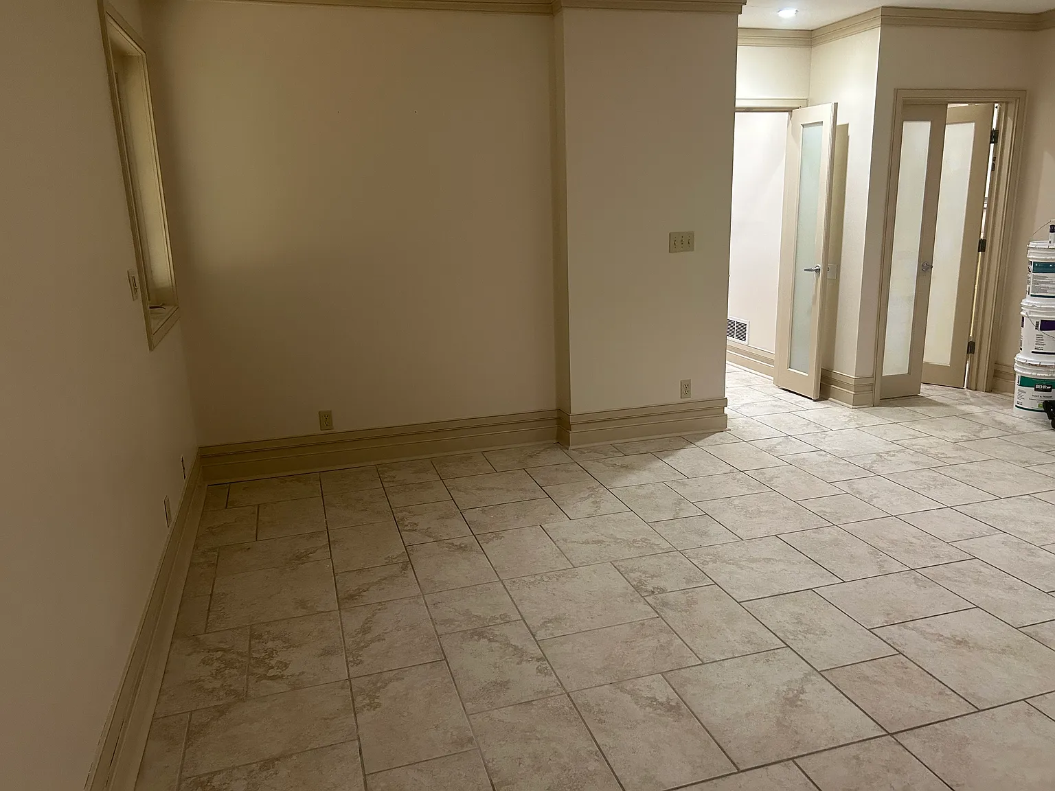 1 bed, 1.5 bath, 1300 sqft, $1,450 — Photo 4