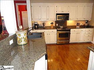 3rd image of 203 River Walk Dr