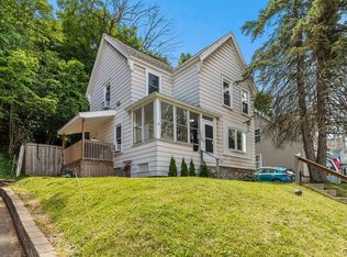 325 Woods Rd, Syracuse, NY 13209