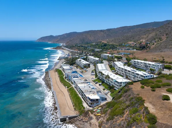 11964 Whalers Ln, Malibu, CA 90265