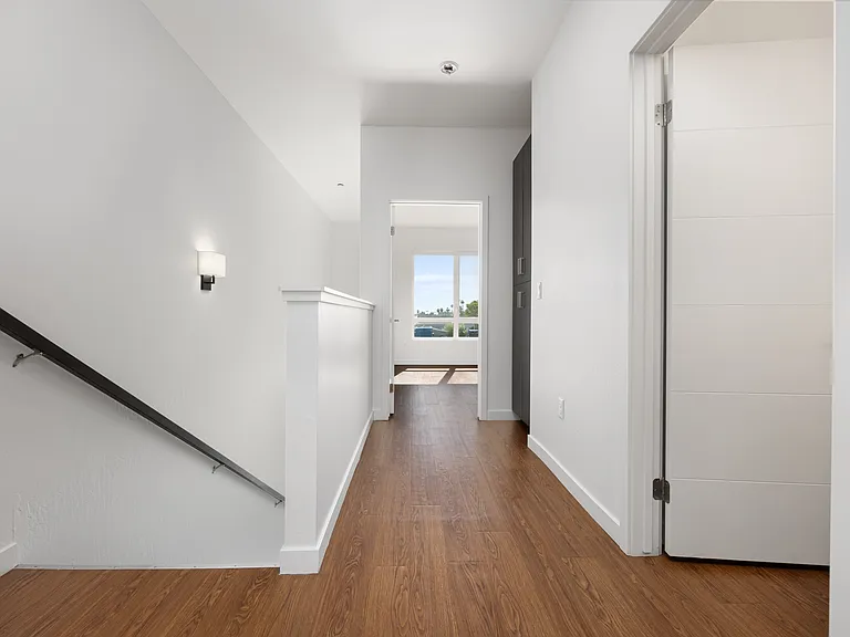 17th Place Townhomes — Photo 16