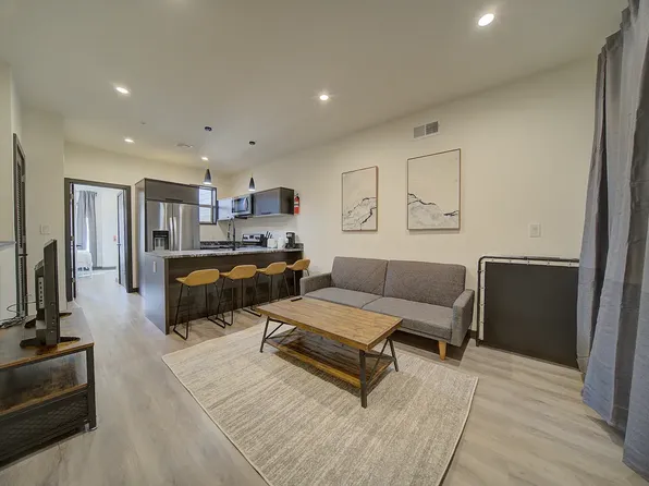 44 N 40th St, Philadelphia, PA